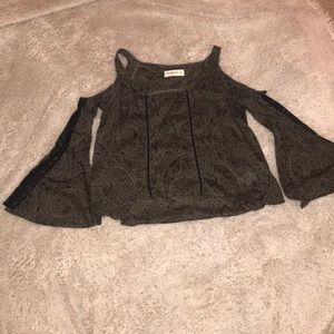 Cold shoulder peasant top